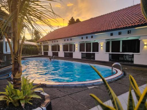 Hotel pondok putri - Housity