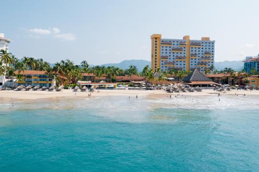 Holiday Inn Resort Ixtapa All-Inclusive by IHG - Housity