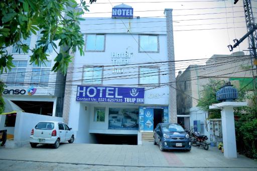 Hotel Tulip Inn - Housity
