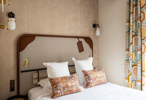 Hôtel Hiro Paris - Housity
