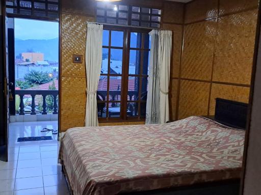 Monton Guest House - Housity