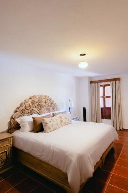 Hotel Hacienda La Cieneguita - Housity