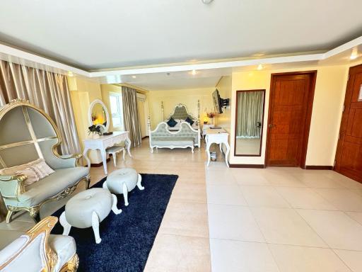 Golden Phoenix Hotel Boracay - Housity