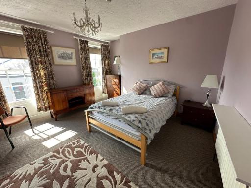 Central Lisburn Accommodation - Housity