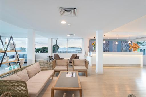 Hotel Atolon - Housity