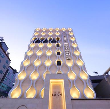 Lesign Hotel - Housity