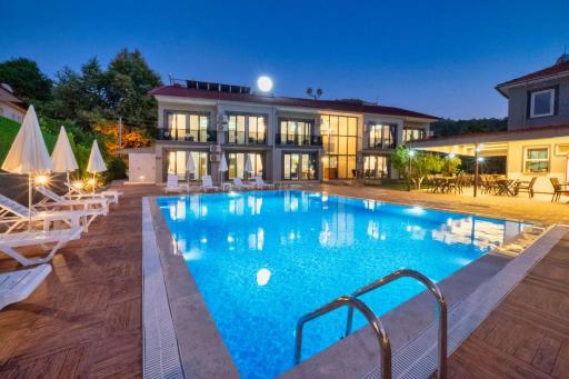 The Halcyon - Housity