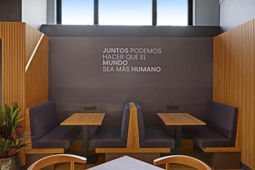 B&B HOTEL Málaga Centro - Housity