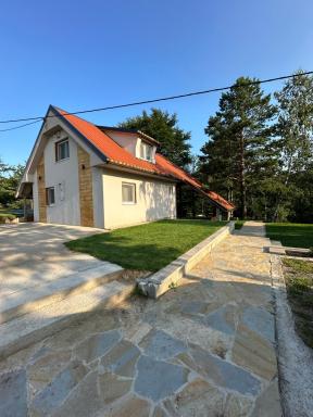 Forest House Divcibare - Housity