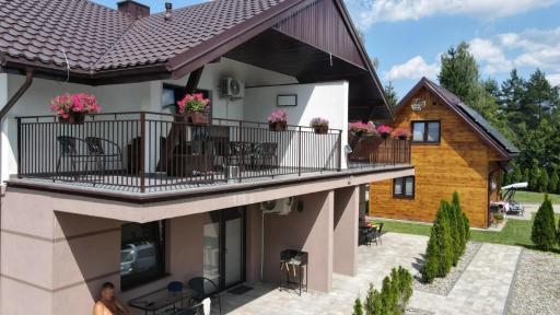 Apartamenty i domki letniskowe Galapagos - Housity