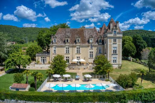 Domaine de Monrecour - Hôtel & Restaurant - Proche de Sarlat - Housity