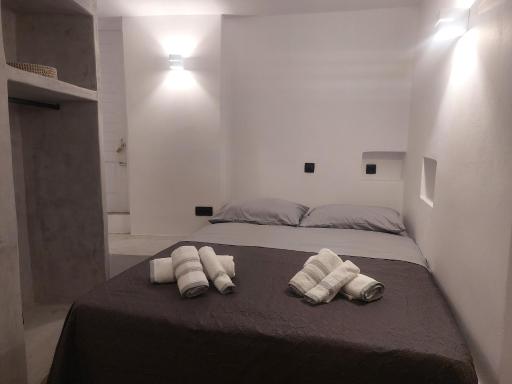 Apomero Apartment in Rochari Panormos - Housity