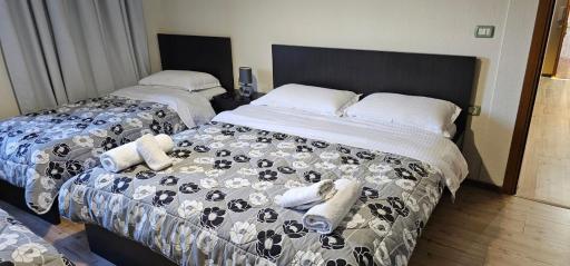 Hotel Sofra - Housity