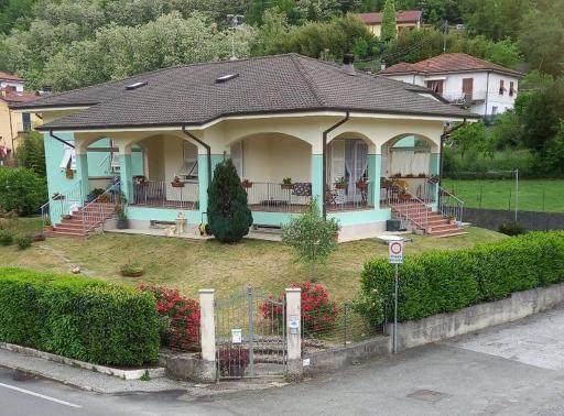 Archi Di Sole - Housity