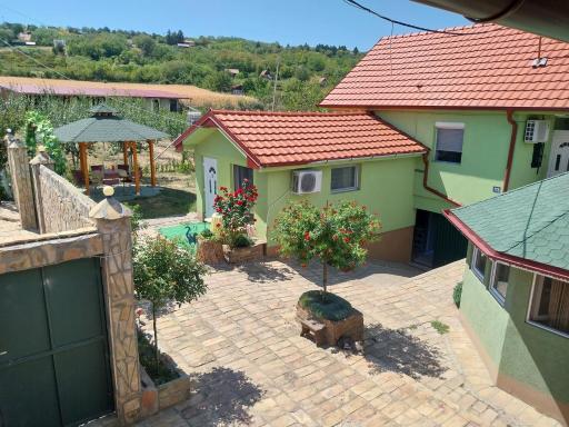 R&H apartmani - Housity