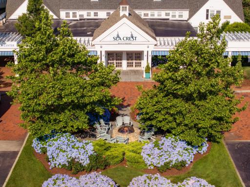 Sea Crest Beach Resort - Housity