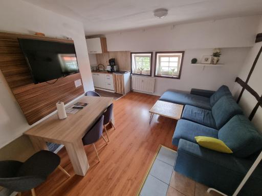 Schöne Wohnung im Zentrum von Ahnatal - Housity