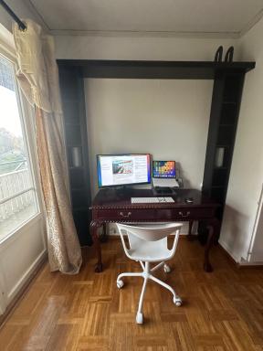 Mysigt rum i stor modern villa med alla bekvämligheter - Housity