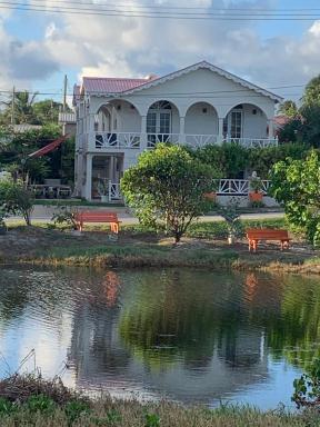 Sea Shells Villa - Housity