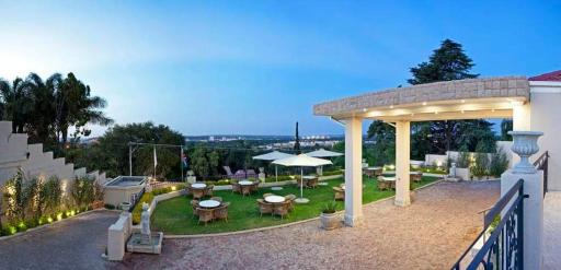 131 on Herbert Baker Boutique Hotel - Housity