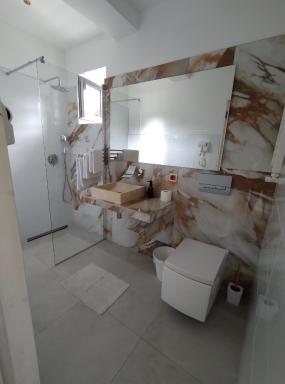 Motyl Noclegi Bytom - Housity
