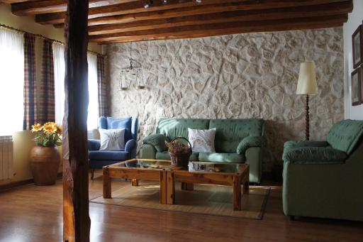 Casa rural Isabel y Fernando - Housity