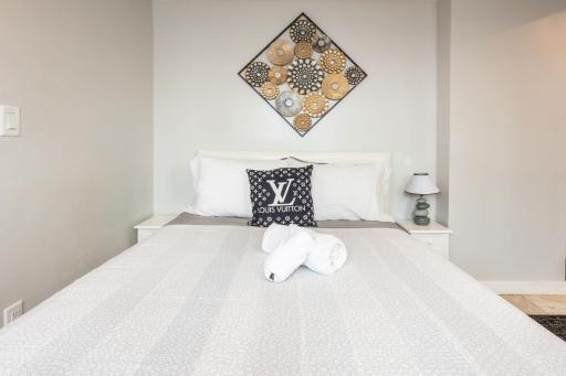 Spacious Guest Suite Amazing Location - Housity
