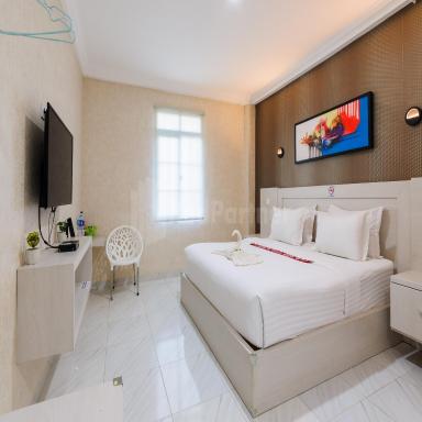 Hotel 78 Parapat Mitra RedDoorz - Hizvo
