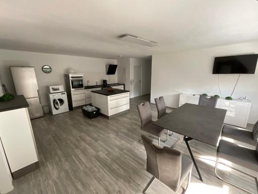 Warzalas Apartement - Hizvo
