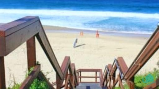 By the Beach at Catho - Housity