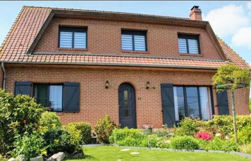 chambres d'hotes et meublés les Hortensias - Housity