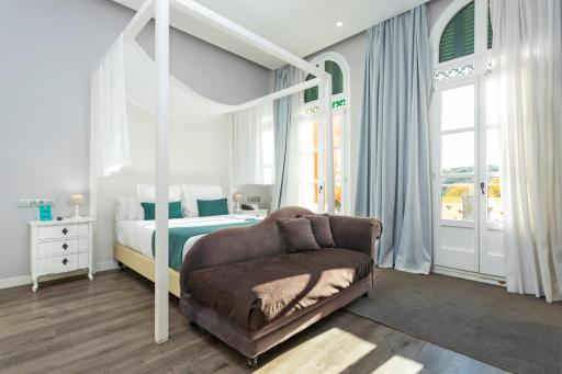 1881 Hotel Balneario Vichy Catalan - Housity