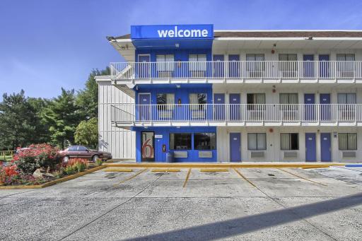 Motel 6-New Cumberland, PA - Harrisburg - Hershey South - Housity