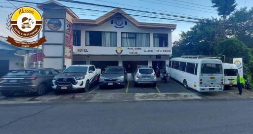 Alisson Hotel y Restaurant - Housity