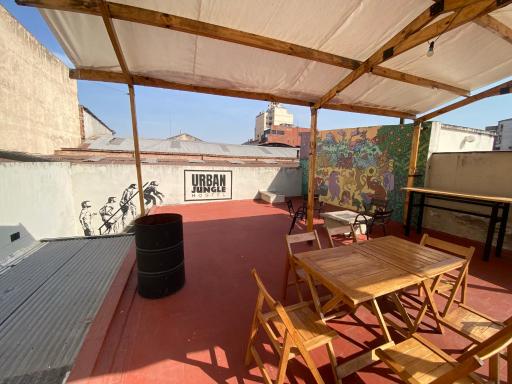 Urban Jungle Hostel - Housity