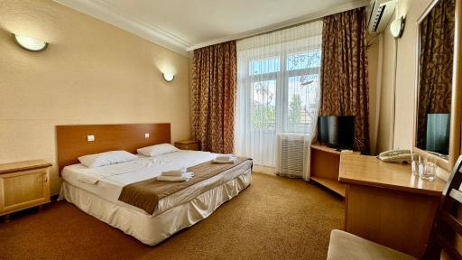 Hotel Zhambyl - Housity