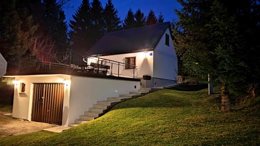 Holiday House Tjaša - Housity