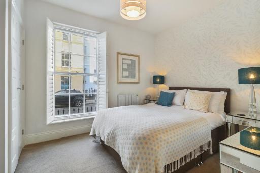 3, Gainsborough House - Housity