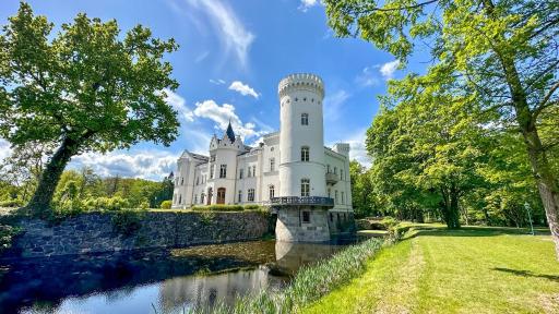 Schloss Schlemmin - Housity