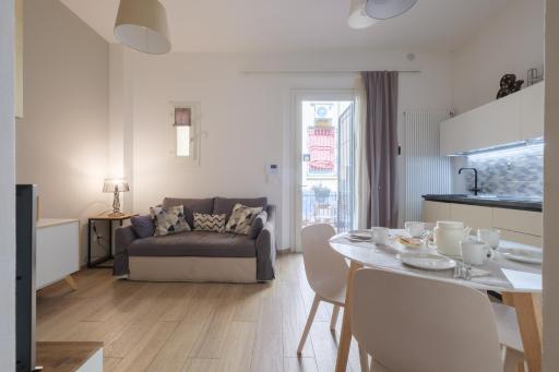 Bologna House Due Torri Apartment - Housity