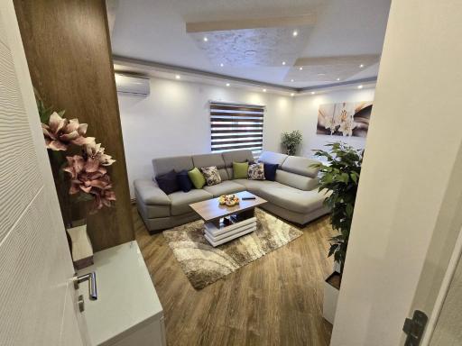 Sasa Plus - Housity