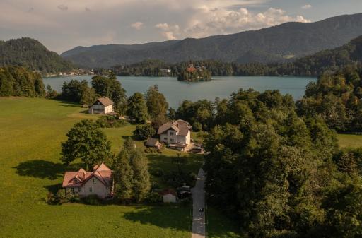 Homestay Vito by Lake - Housity