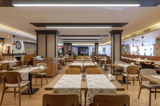 Lion Hotel Borovets - Housity
