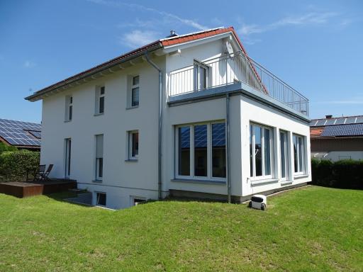 Sunny Side Apartments - Housity