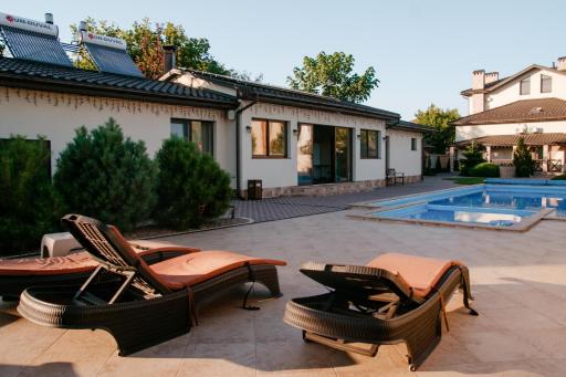 Oasis family apartments - Housity