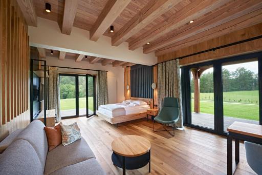 Siedlisko Milachowo nad rzeką - luxury wellness oasis Adults only - Housity