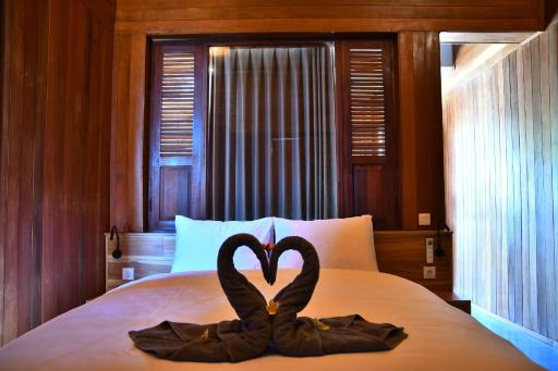 Putra'Lebah Amed Guest House - Housity