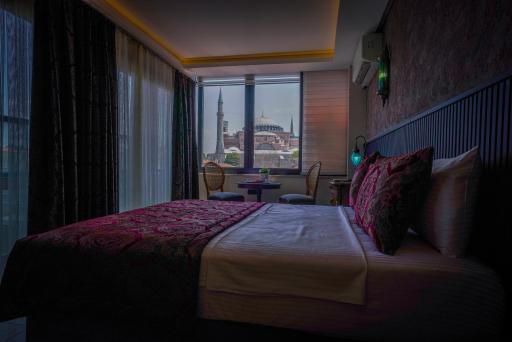 Bon Hotel Old City - Housity