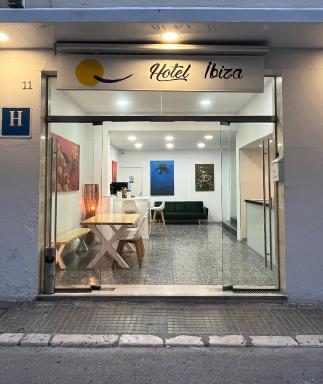 Hotel Ibiza - Housity