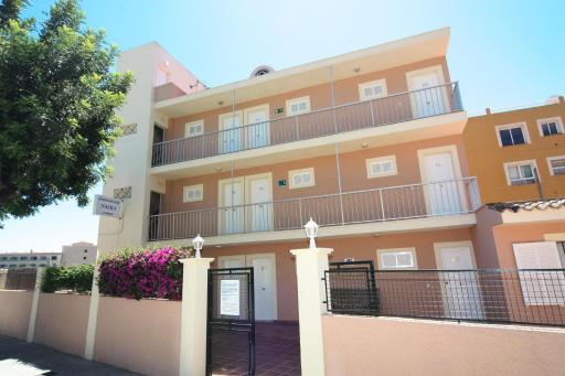 Naika Studios & Apartments - Housity